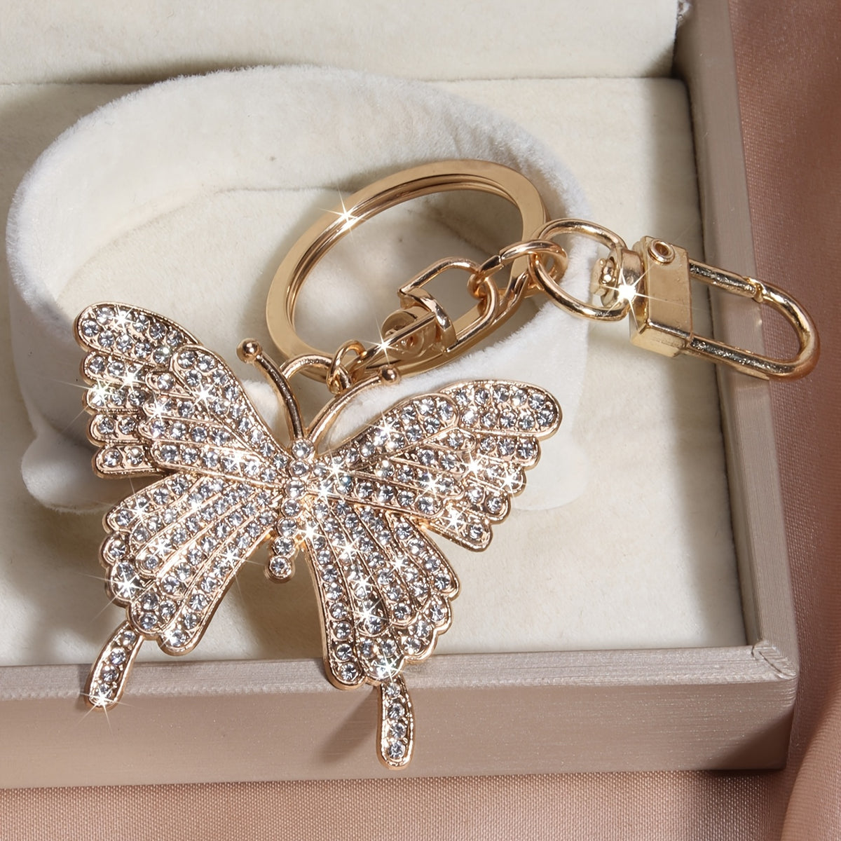 1pc Crystal-Encrusted Butterfly Keychain - Elegant Rose Golden Alloy, Sparkling Rhinestone Design, Perfect for Cars & Handbags, Ideal Valentine'S Day Gift, Valentine'S Day Accessory | Elegant Keychain | Durable Alloy, Butterfly Decor