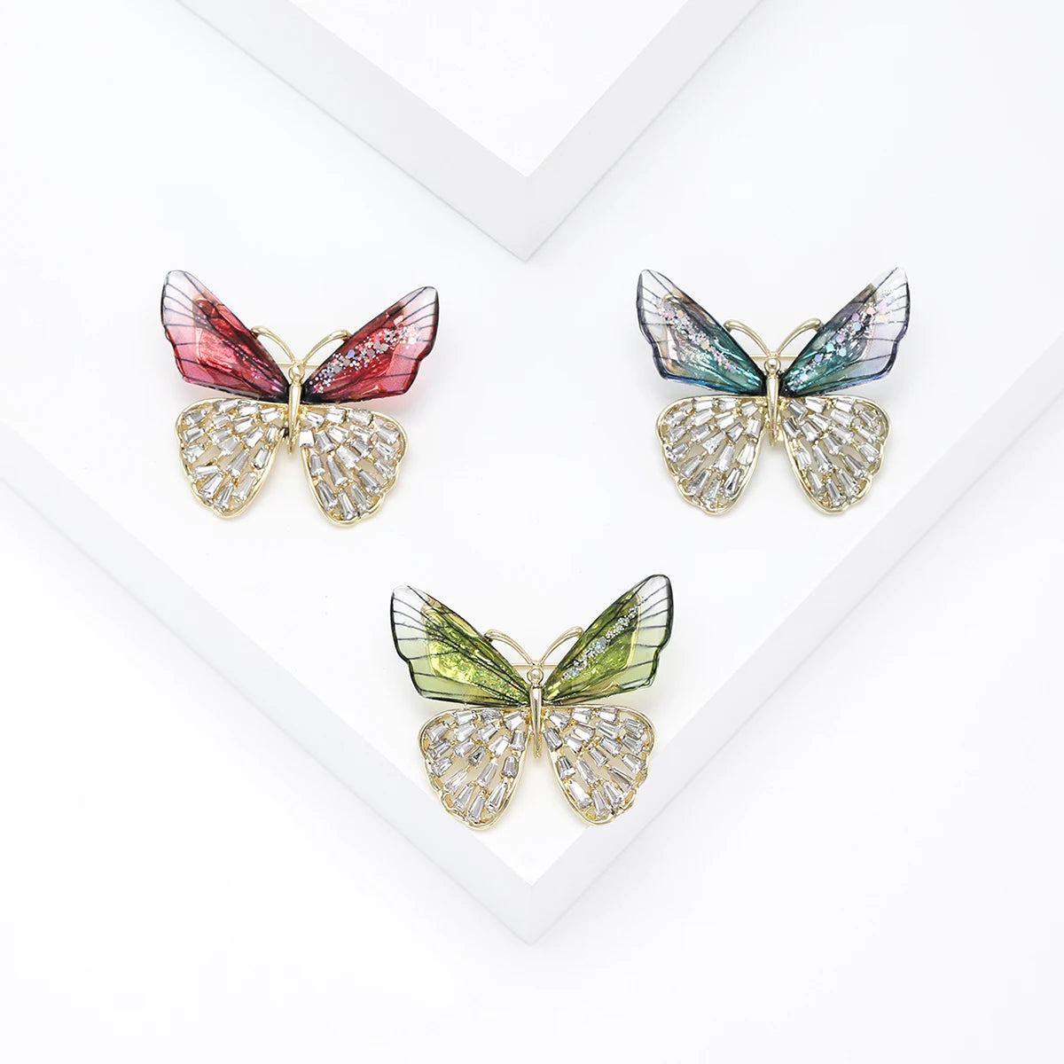 Acrylic Butterfly Brooches for Women Unisex Rhinestone Insect Pins Office Party Friend Funny Luxury Gifts Jewelry Accessories