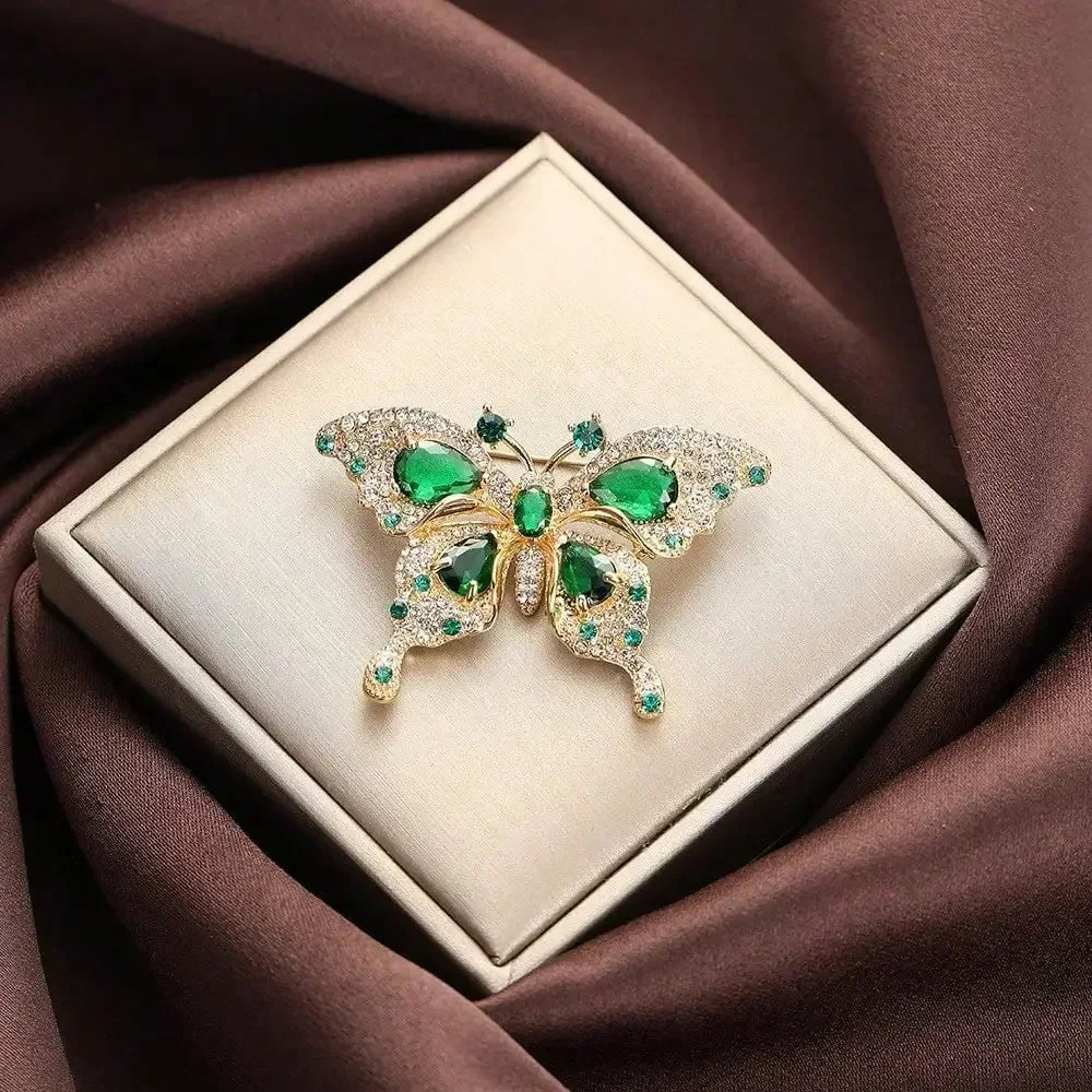 Fashion Diamond Hollow Butterfly Brooch Clothing Accessories Electroplating Alloy Anti-light Jewelry Accessories Corsage